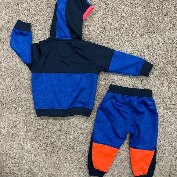 NIKE 12 month Dri-Fit Track Suit - Picture 5 of 8